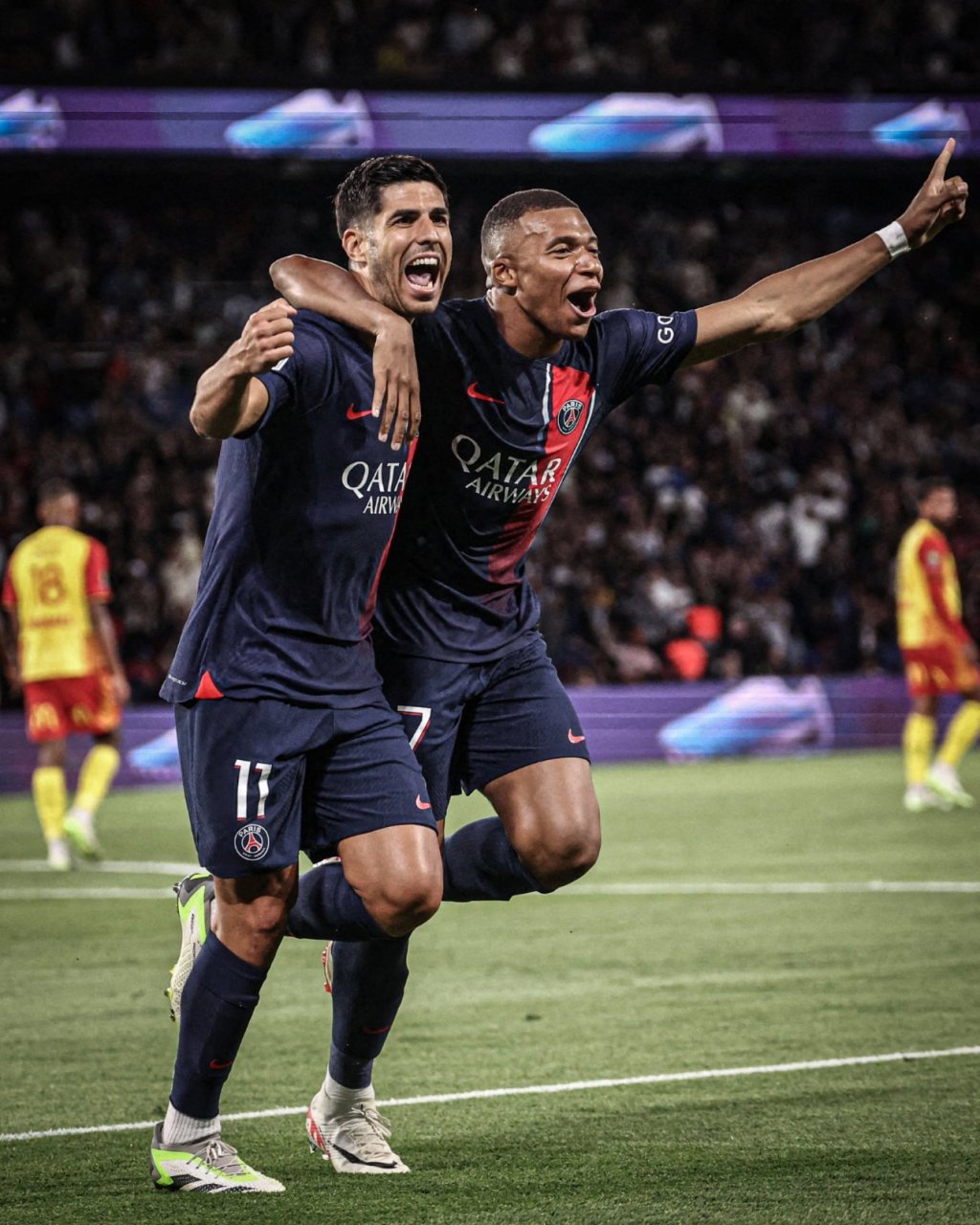 巴黎圣日耳曼再胜朗斯，巩固领先地位的简单介绍